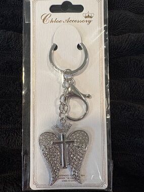 Chloe Accessory Silver Crystal Cross With Wings Keychain